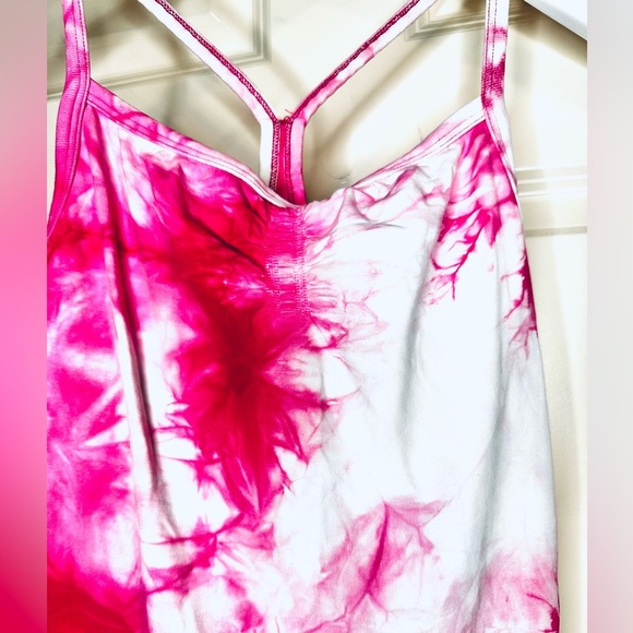ATHLETA SEAMLESS TIE DYE RUCHED TANK TOP Pink White Size Medium - Picture 2 of 9